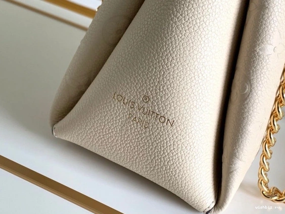 WIS LOUIS VUITTON BB SURENE 1108